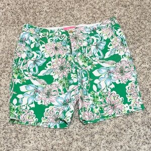 Lilly Pulitzer Size 16  Shorts Coconut Jungle Print Hibiscus Floral